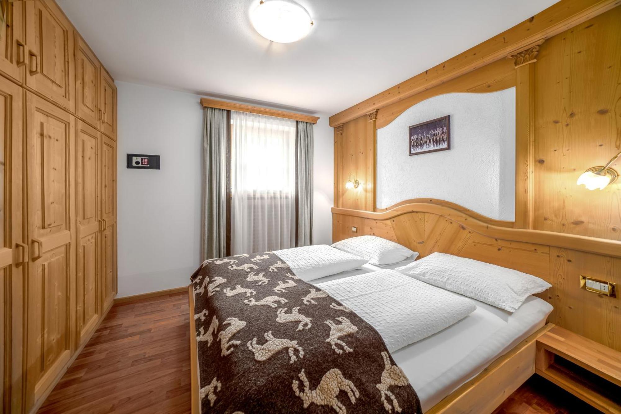 Anna Lodges Dolomites Santa Cristina Val Gardena Ngoại thất bức ảnh